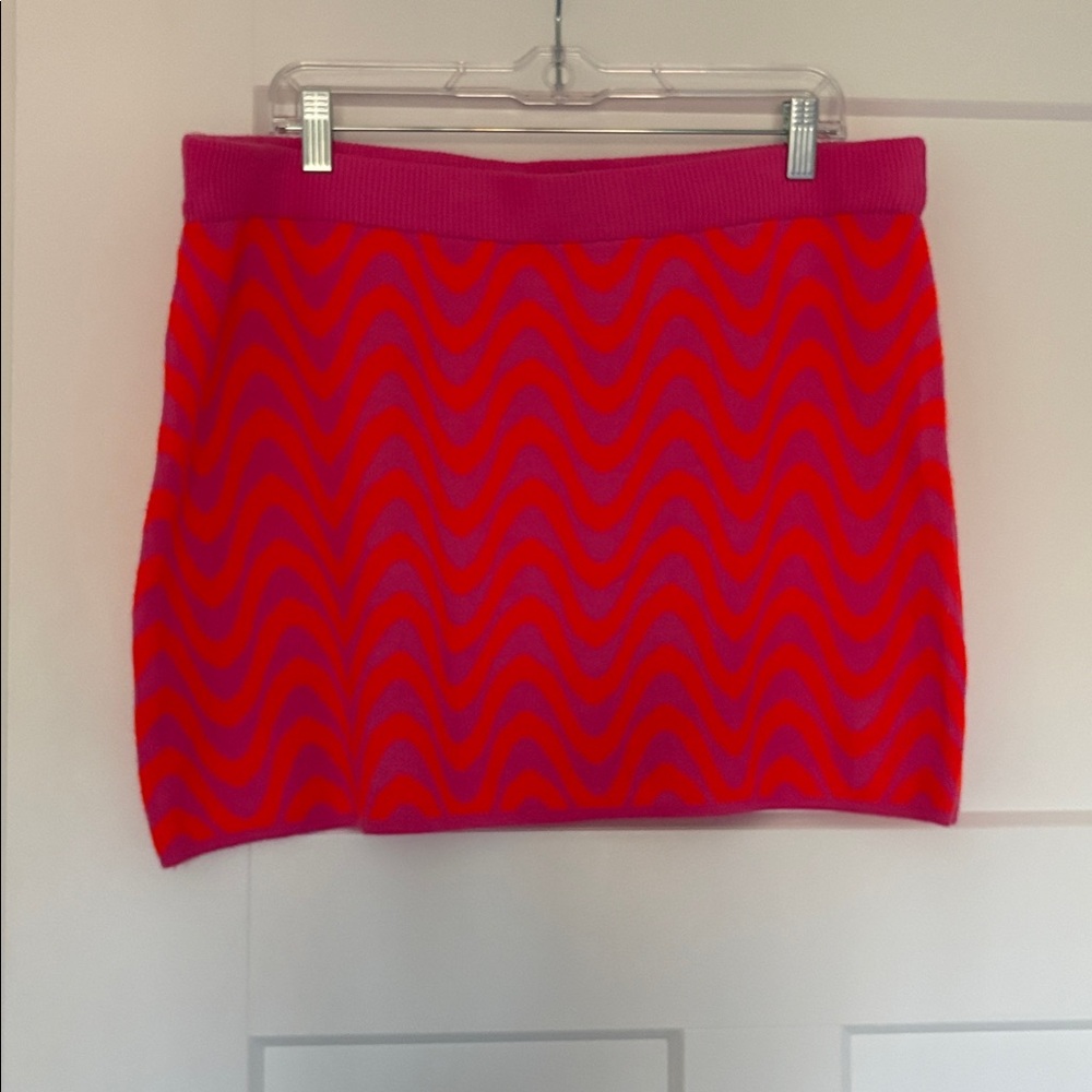 H&M Vibrant Pink and Orange Mini Skirt